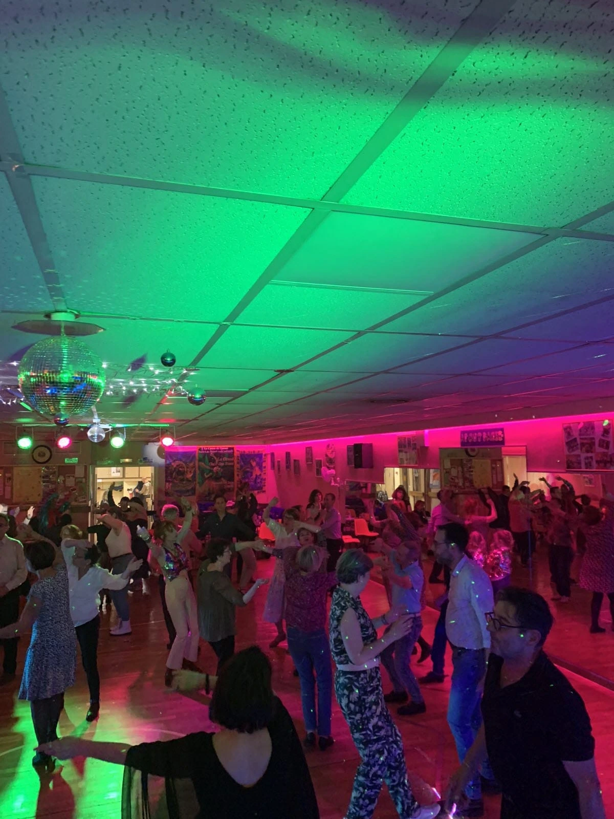 Photo d'une soirée au camping de La Sensation