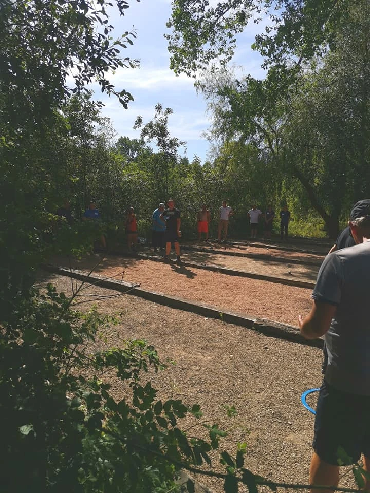 Photo du terrain de pétanque du camping de La Sensation