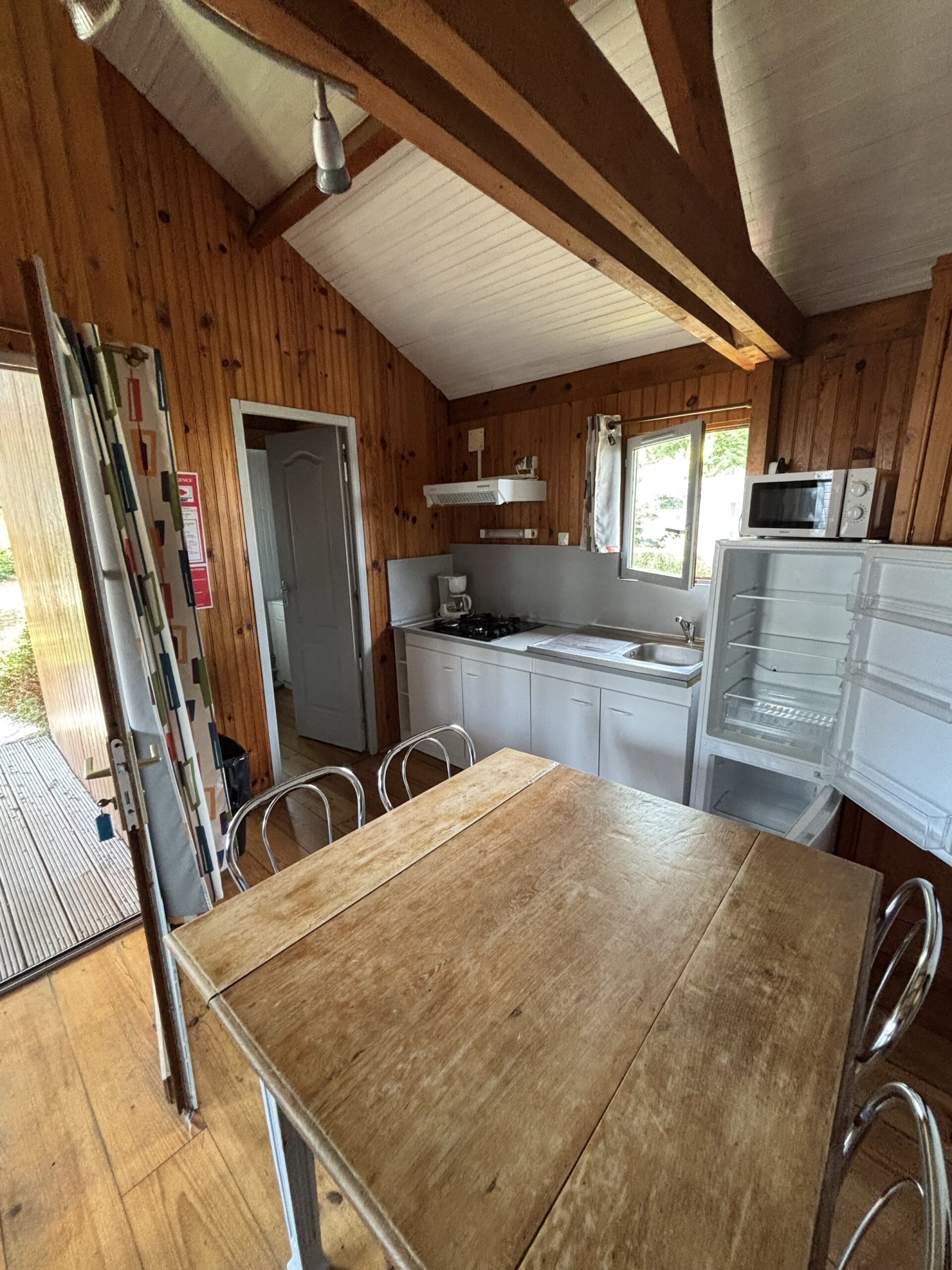 Coin repas du chalet des marrons